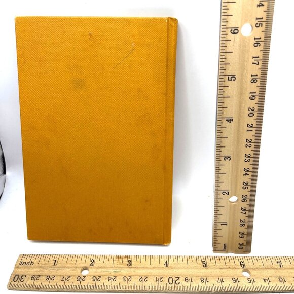 Tender Moments Hardcover Book By Ben Whitley Hallmark Cards 1970 Vintage - Picture 2 of 6